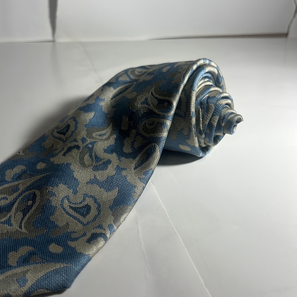 Van Gogh collection tie